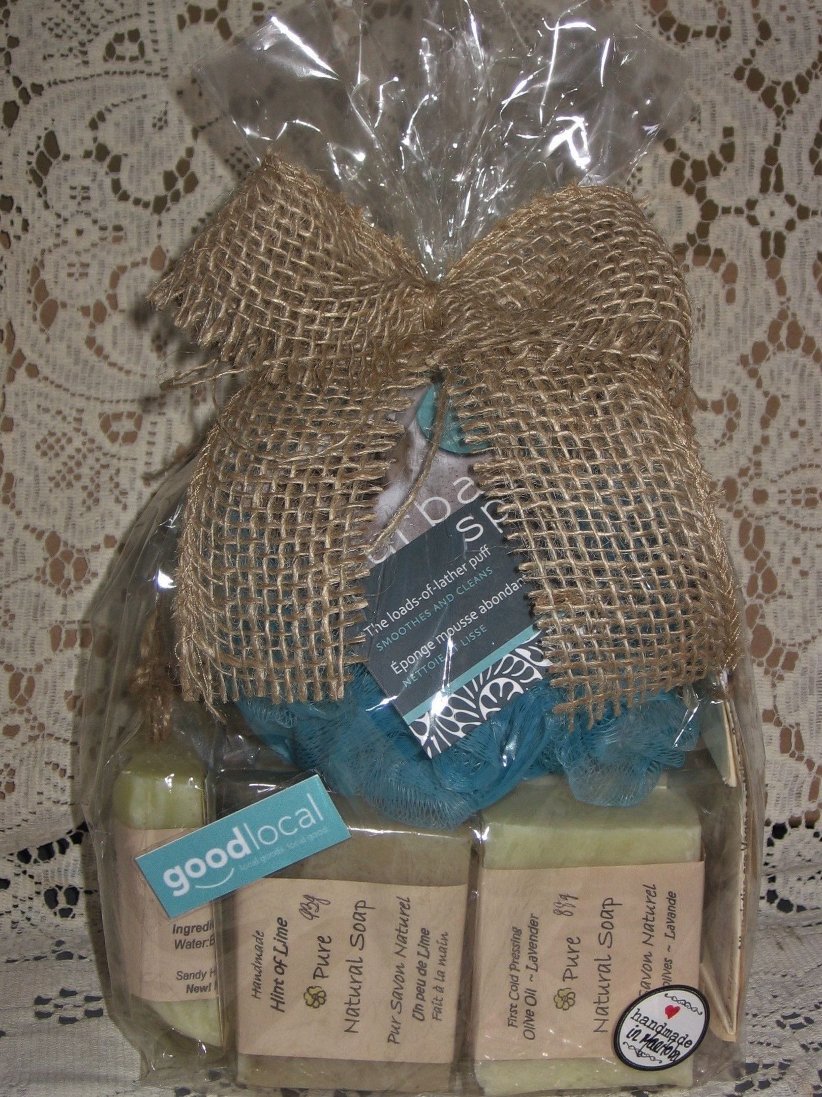 This gift bag collection makes a wonderful inexpensive vegan gift for under $20.  Our pure natural soap is a lightly scented 100% natural product Manitoba made.